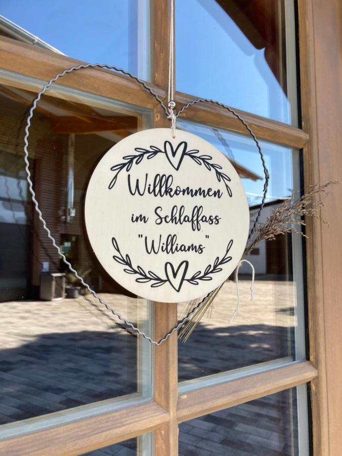 Schlaffaesser Auf Dem Kruegele Hof Murr Exterior photo